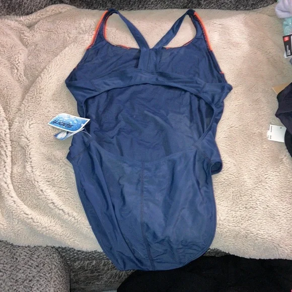 NWT Sporti Piped Splice Wide Strap One Piece Swimsuit, size 40 - Picture 3 of 12